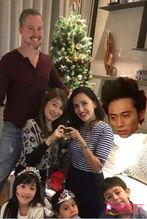 明星一家三口p图,一家三口P图再现幸福时光